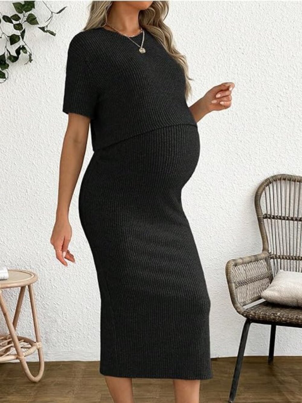 Maternity Ribbed 2 Piece Outfit Sleeve Crop Top - NWOT - M